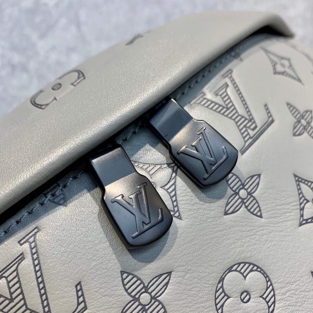 LV M46108 Louis Vuitton Discovery Bumbag Anthracite gray