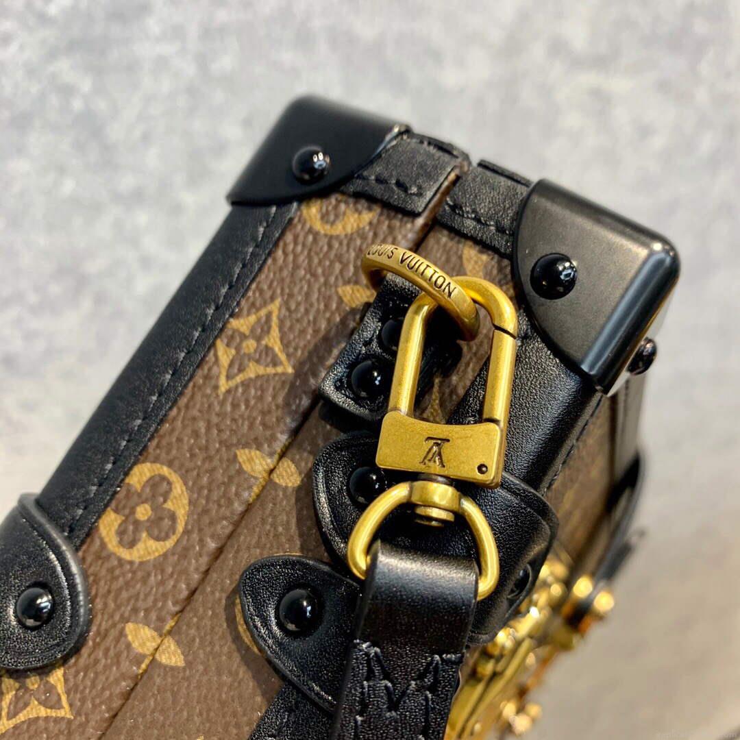 LV M46120 Louis Vuitton Petite Malle East West Handbag