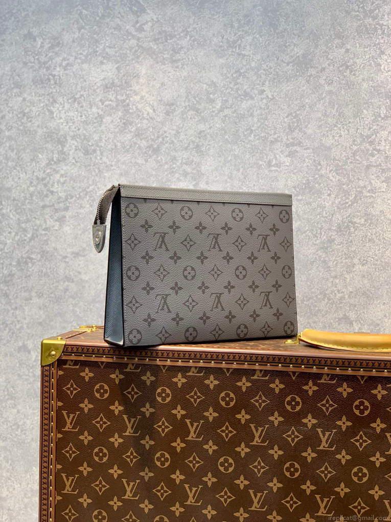 LV M30840 Louis Vuitton Pochette Voyage MM Taiga leather