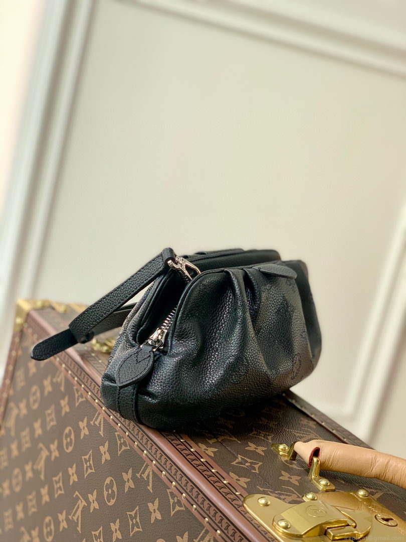 LV M80093 Louis Vuitton Scala Mini Pouch Bag M80497 Black