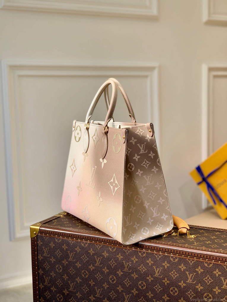 LV M20510 Louis Vuitton Onthego MM Tote Bag