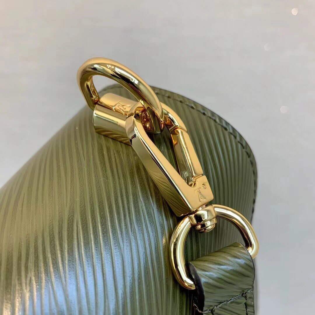 LV M59884 Louis Vuitton Twist MM Handbag Kaki / Quartz White