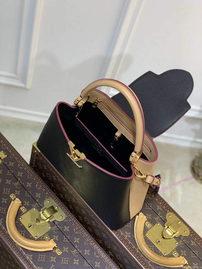 LV M58608 Louis Vuitton Capucines MM Handbag Black Apricot