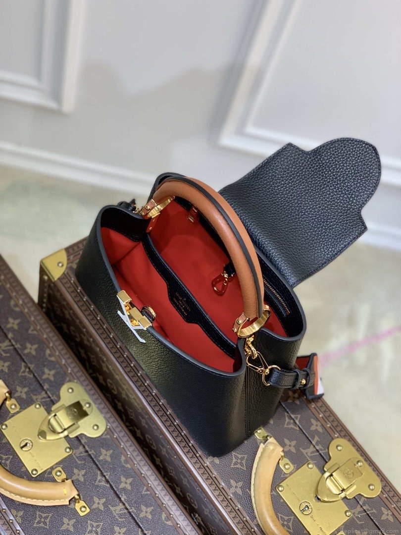 LV M59021 Louis Vuitton Capucines BB Handbag Black