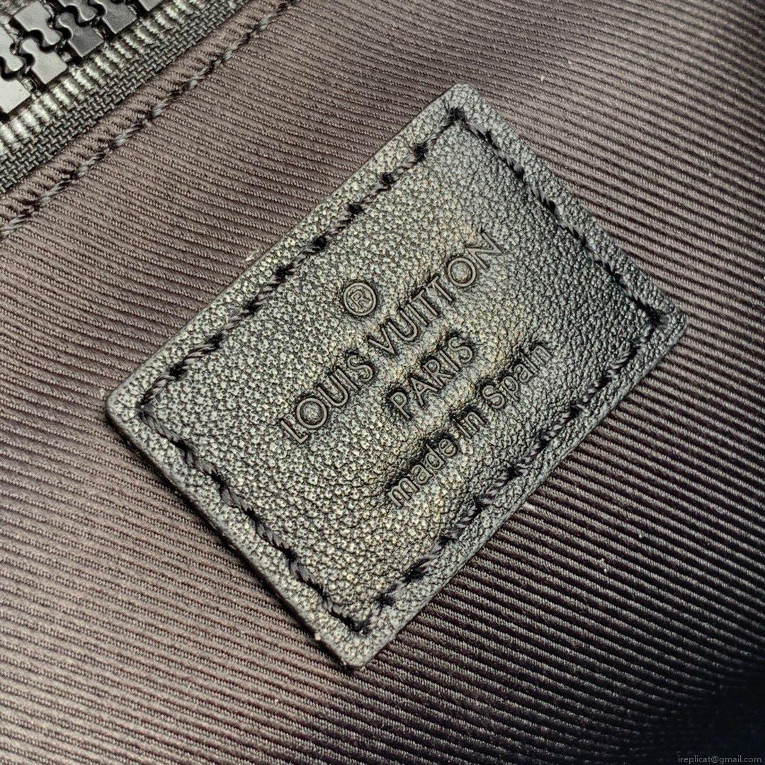 LV Louis Vuitton M58487 S Lock Sling Black