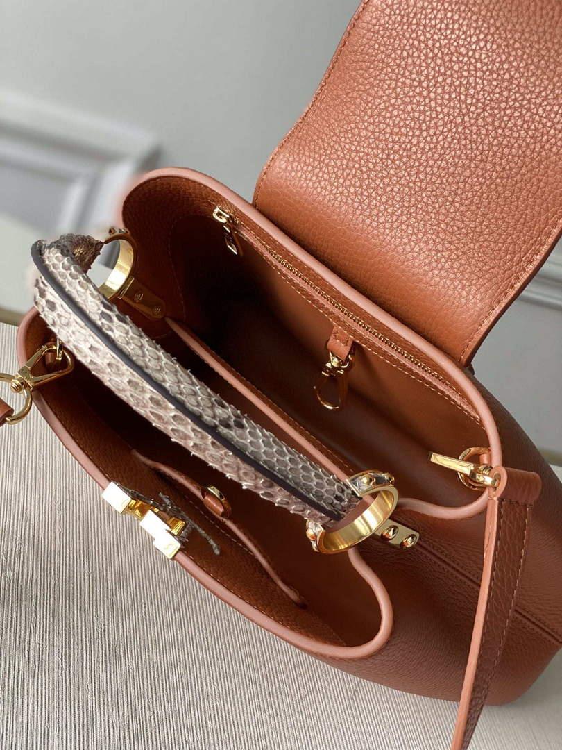 LV N97980 Louis Vuitton Capucines BB Handbag Brown
