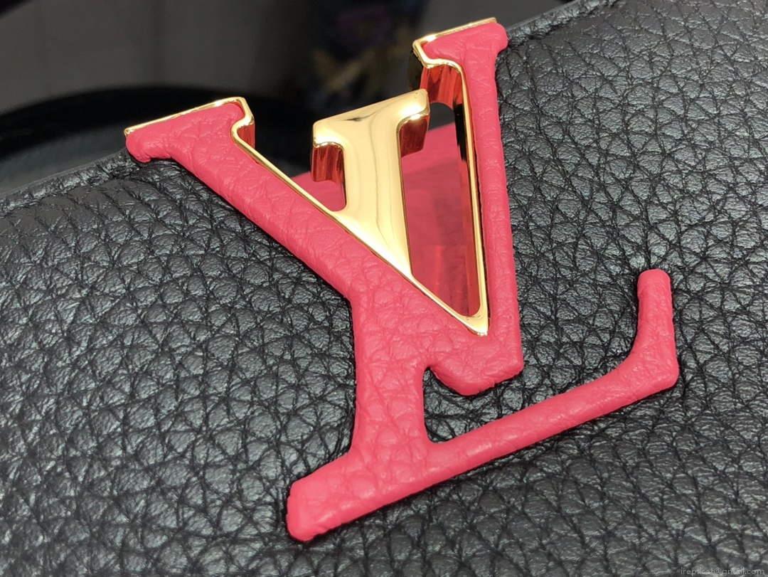 LV M59882 Louis Vuitton Capucines MM Handbag Black