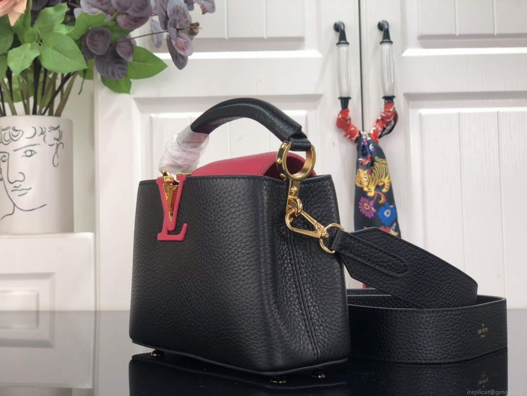 LV M59882 Louis Vuitton Capucines Mini BB Handbag Black