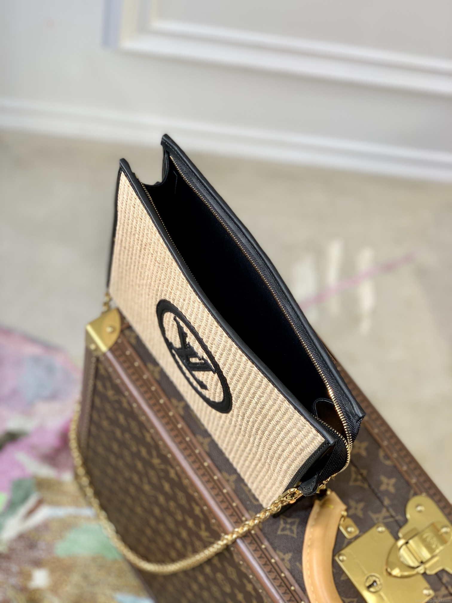 LV M81366 Louis Vuitton Toiletry Pouch on chain Natural and Black