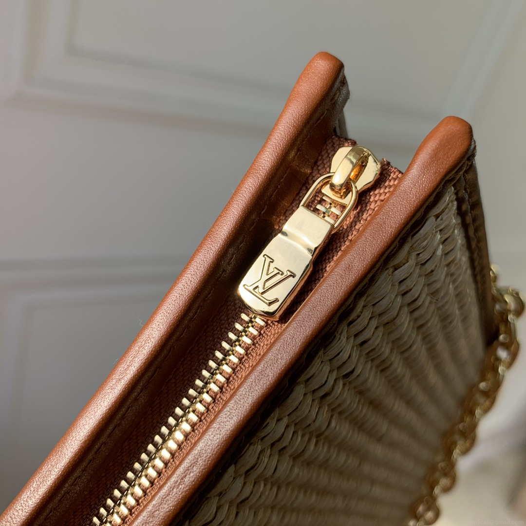 LV M81366 Louis Vuitton Toiletry Pouch on chain Tan