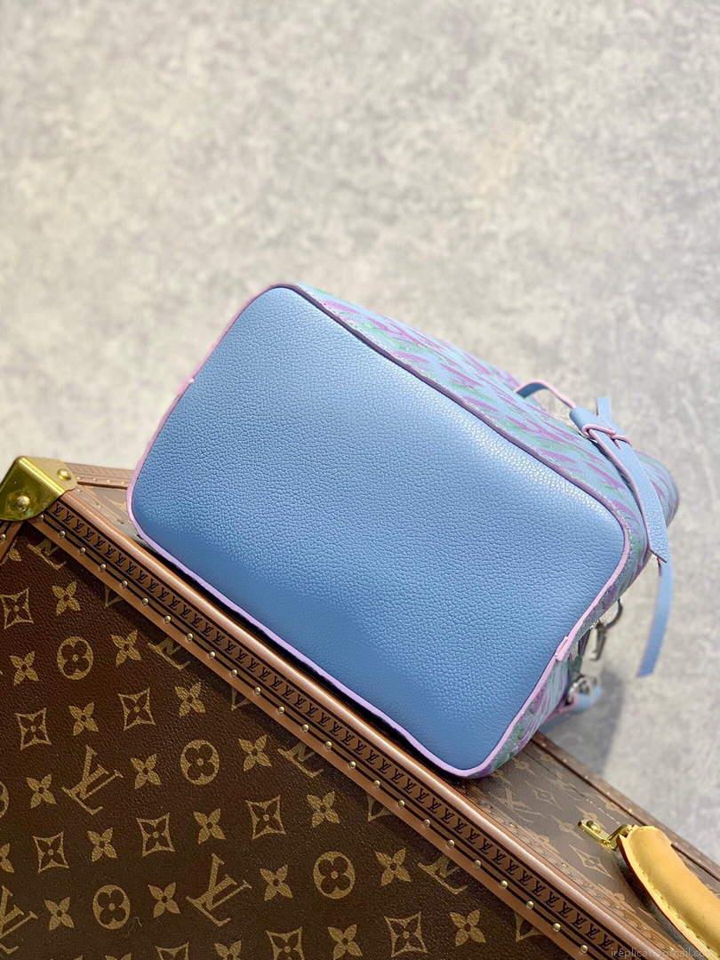LV M46174 Louis Vuitton NÉONOÉ BB Bucket Bag Blue