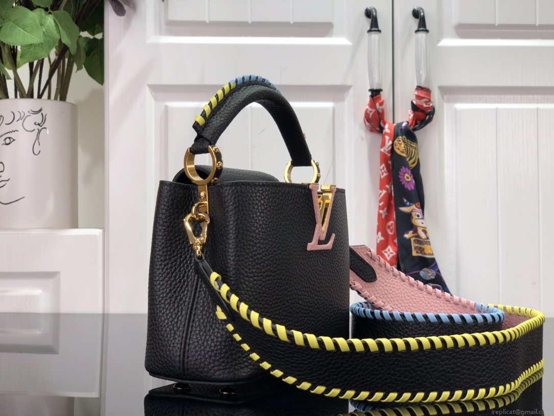 LV M57671 Louis Vuitton Capucines MM Handbag Black