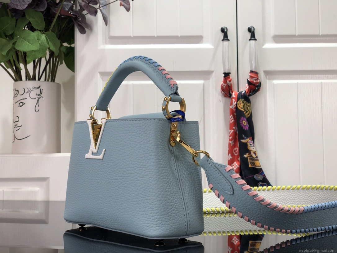 LV M57671 Louis Vuitton Capucines MM Handbag Light Blue