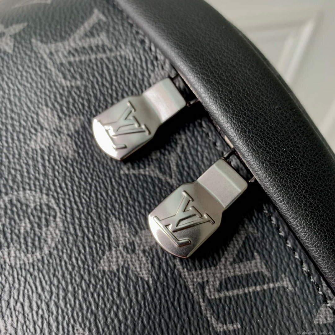 LV M46035 Louis Vuitton Discovery Bumbag PM Black