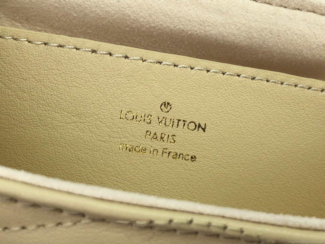 LV M56466 Louis Vuitton New Wave Multi-Pochette Leather M56467 Light Yellow
