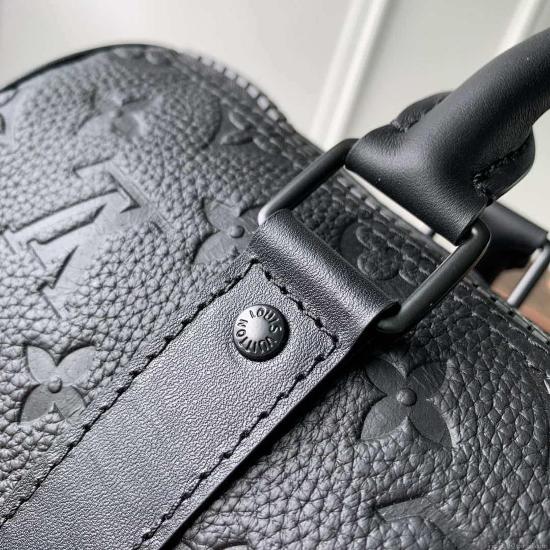 Louis Vuitton LV M20900 Keepall Bandouliere 25 Taurillon Monogram Black