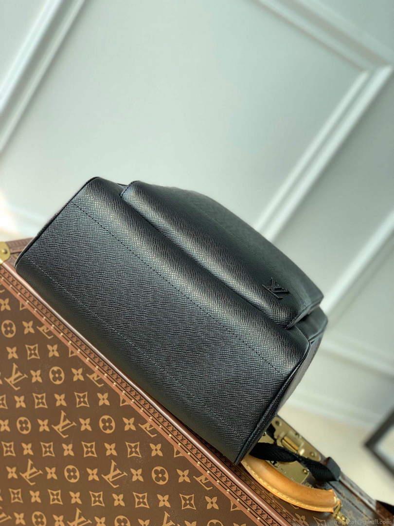 LV M30857 Louis Vuitton Adrian Backpack Black