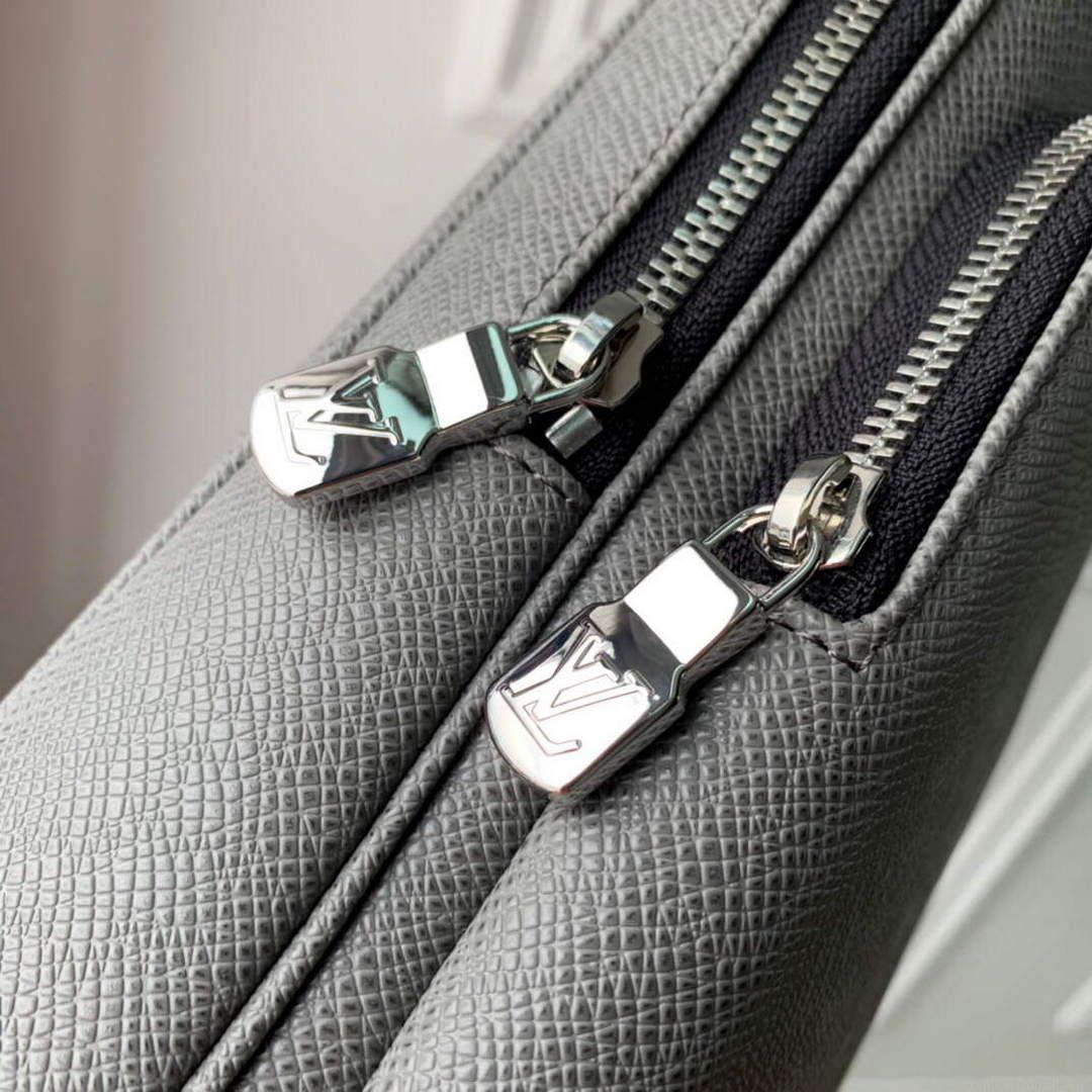 LV M30859 Louis Vuitton Avenue Sling Bag Glacier