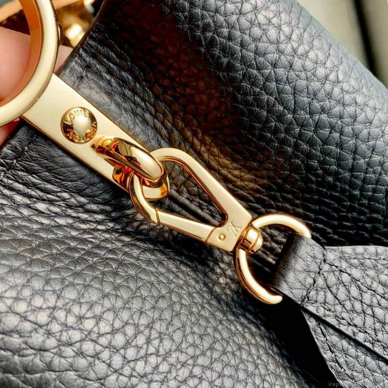 LV M20704 Louis Vuitton Capucines MM Handbag Black