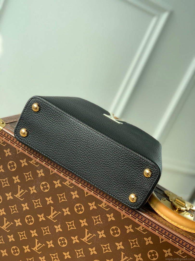 LV M20704 Louis Vuitton Capucines BB Handbag Black