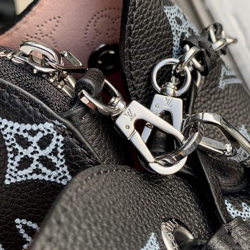 LV M21107 Louis Vuitton Bella Tote Bag Black