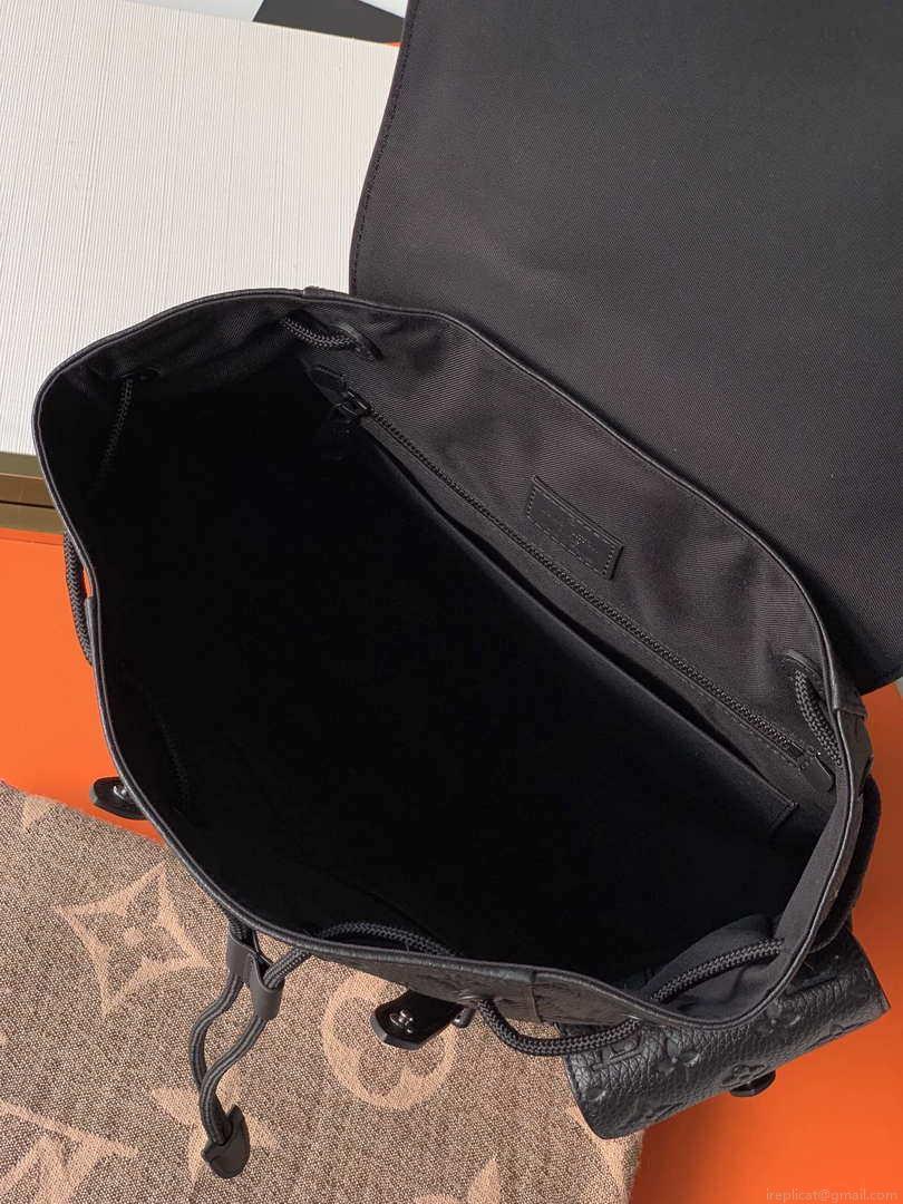 Louis Vuitton LV M55699 Christopher Backpack Taurillon Monogram N41379 Black