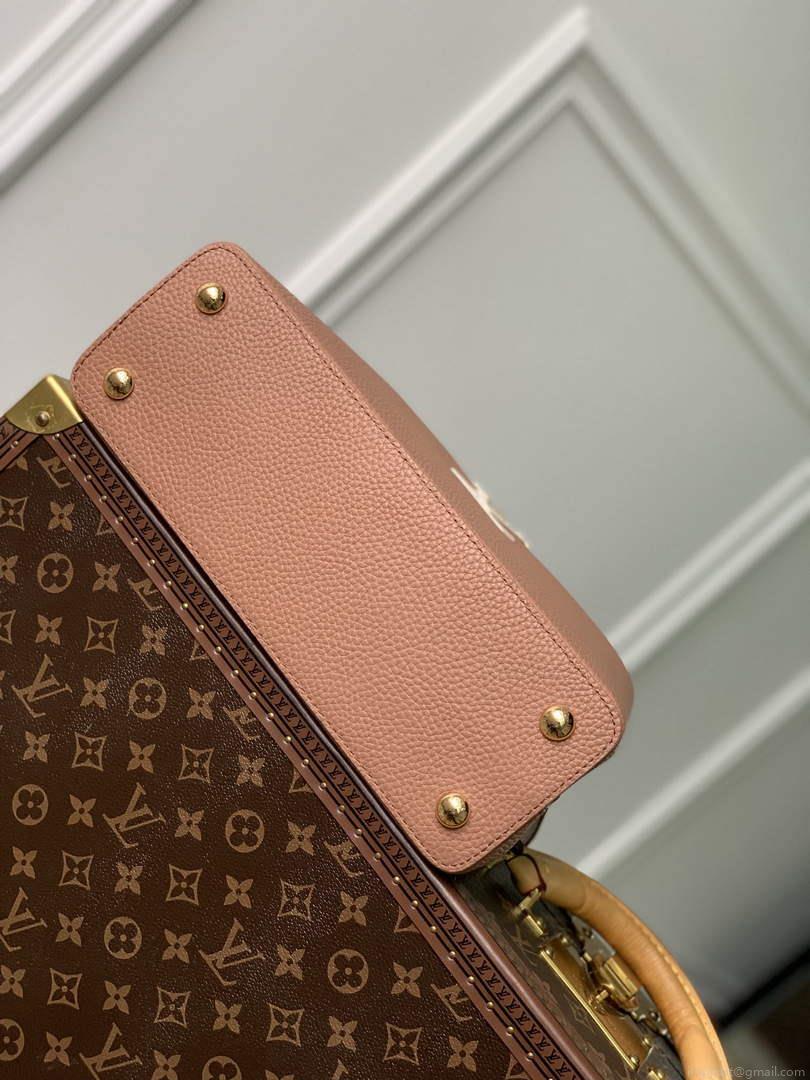 LV M21045 Louis Vuitton Capucines MM Bag Trianon Pink / Greige