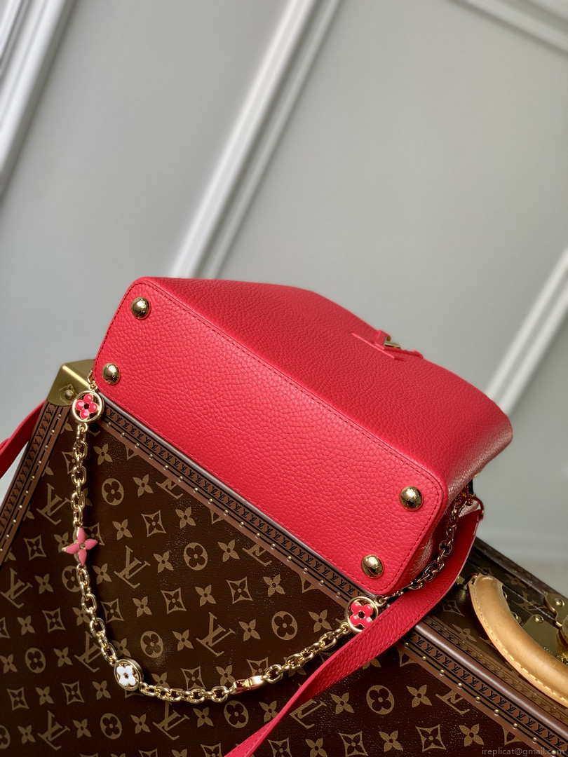 LV M20845 Louis Vuitton Capucines Mini Handbag Red