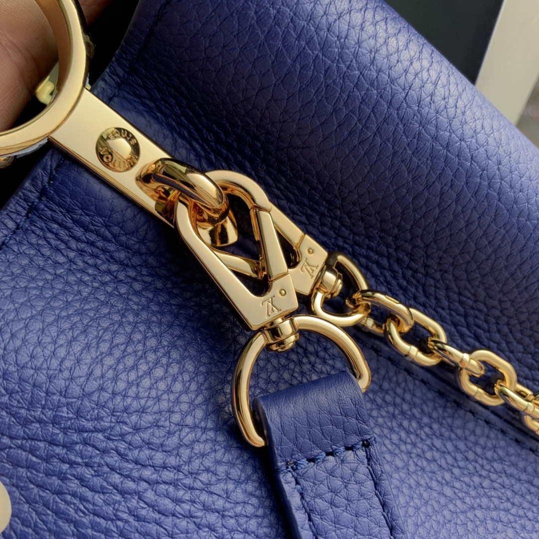 LV M20844 Louis Vuitton Capucines BB Handbag Blue