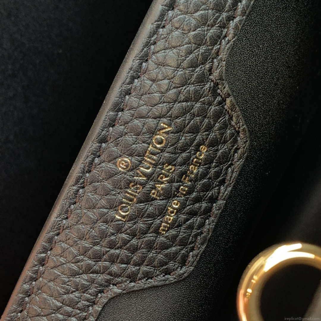 LV M20708 Louis Vuitton Capucines MM Handbag Black