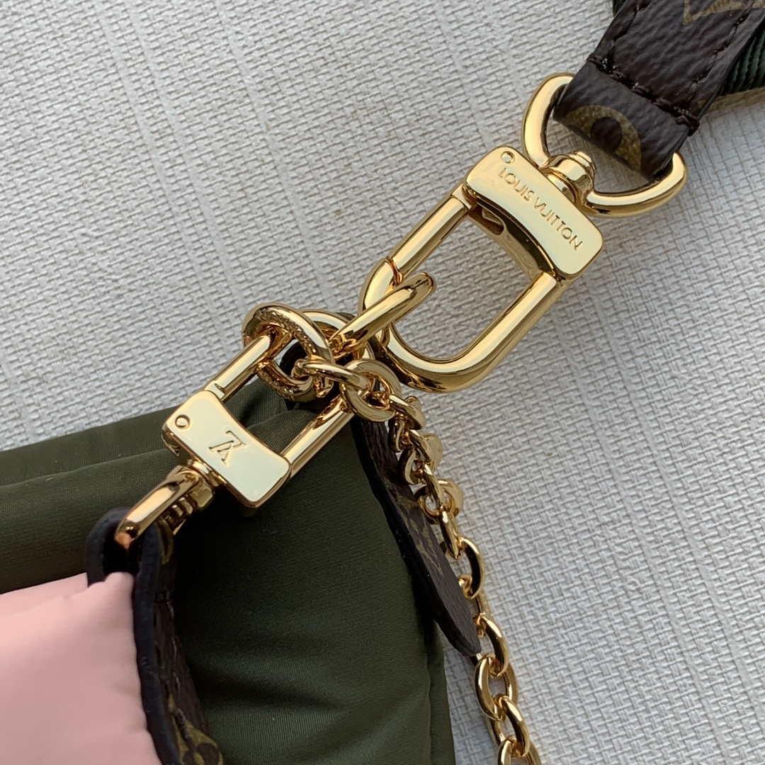 LV M58977 Louis Vuitton Maxi Multi Pochette Accessoires Bag M58980 Green and Pink