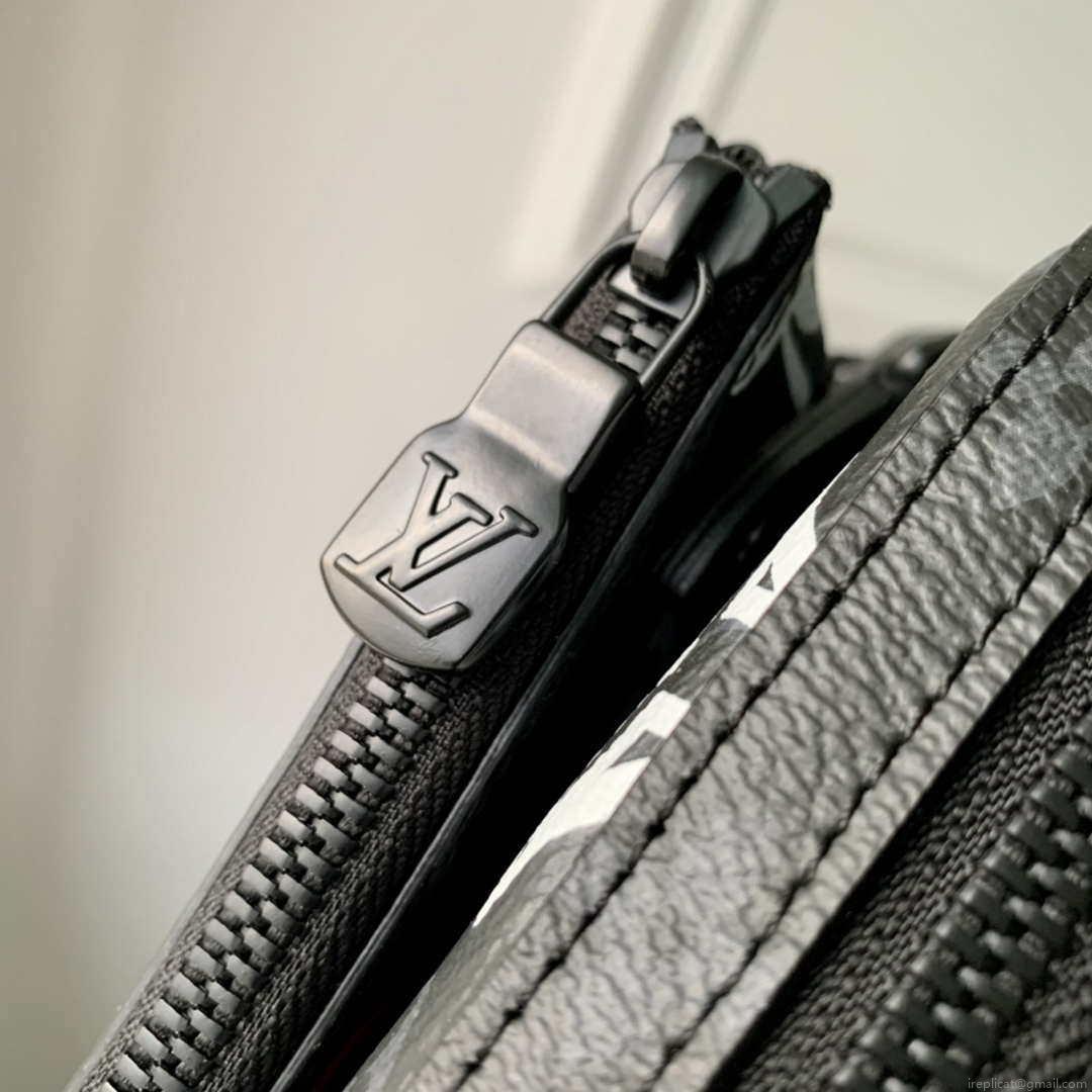 Louis Vuitton M21396 Trio Messenger Monogram LV Graffiti Orange