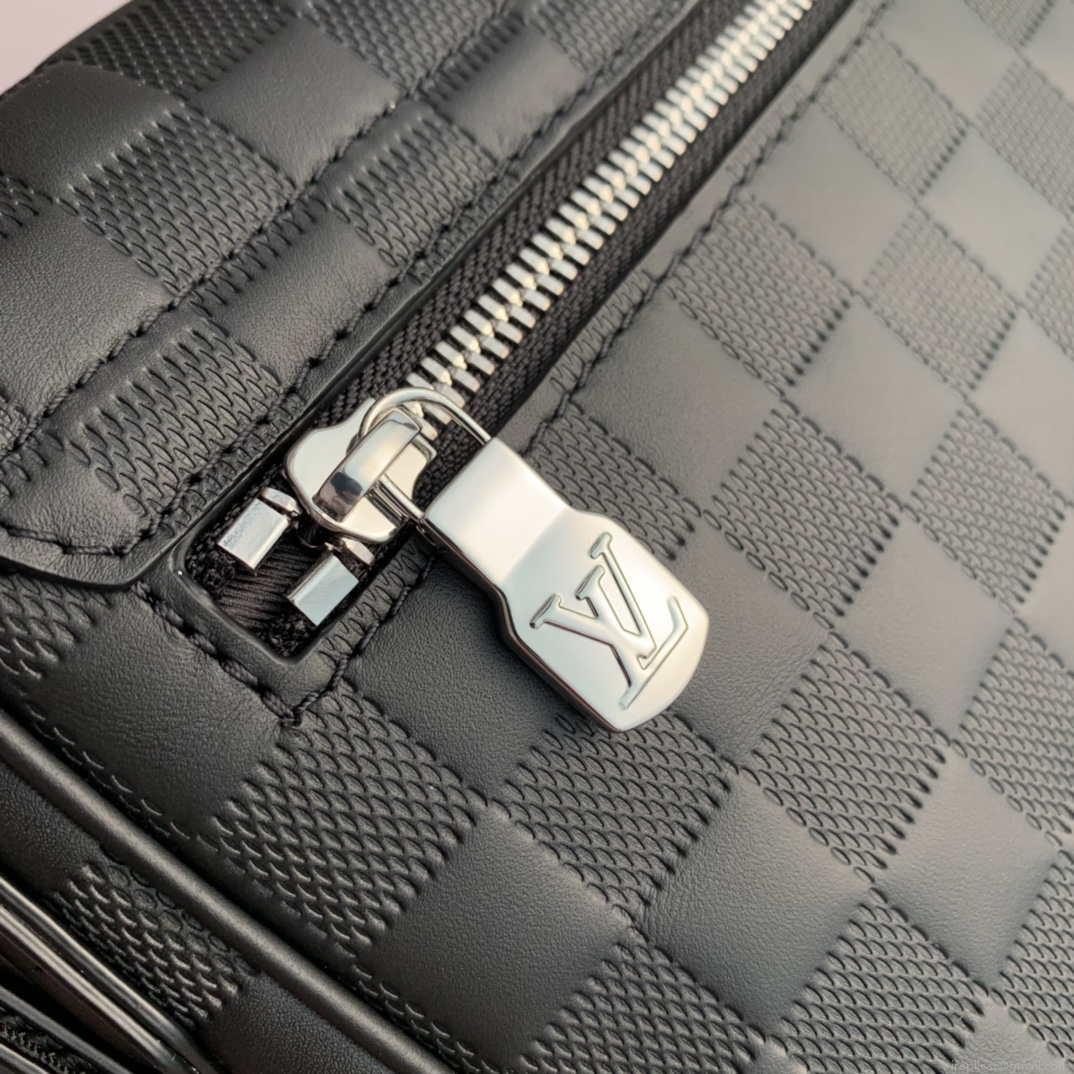 Louis Vuitton N42711 District PM Damier Black