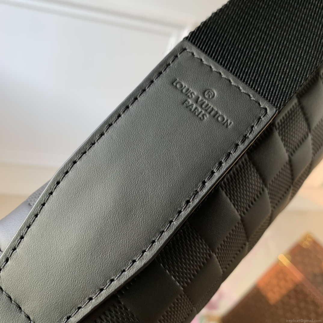 Louis Vuitton N42711 District PM Damier Black