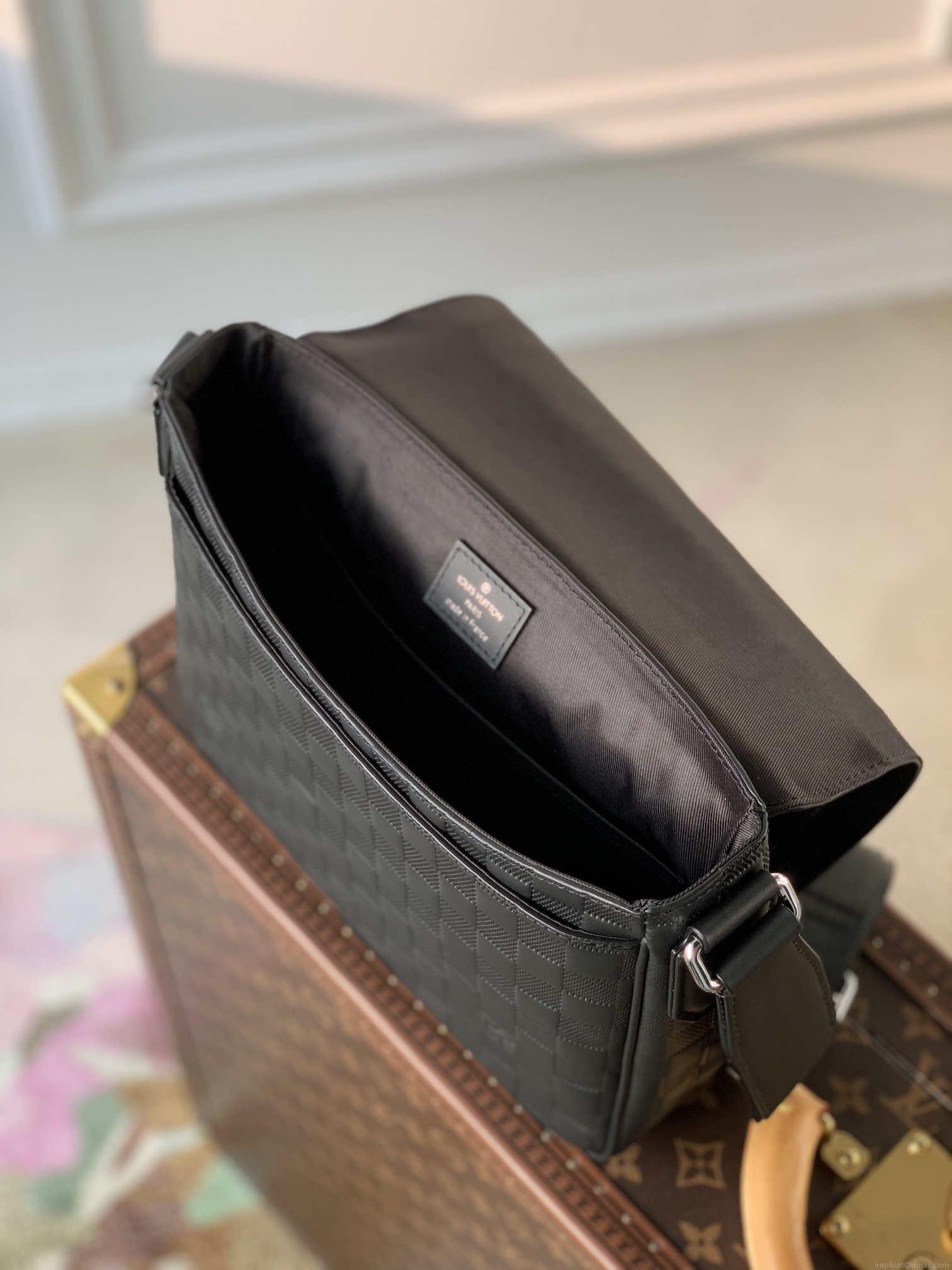 Louis Vuitton N42711 District PM Damier Black
