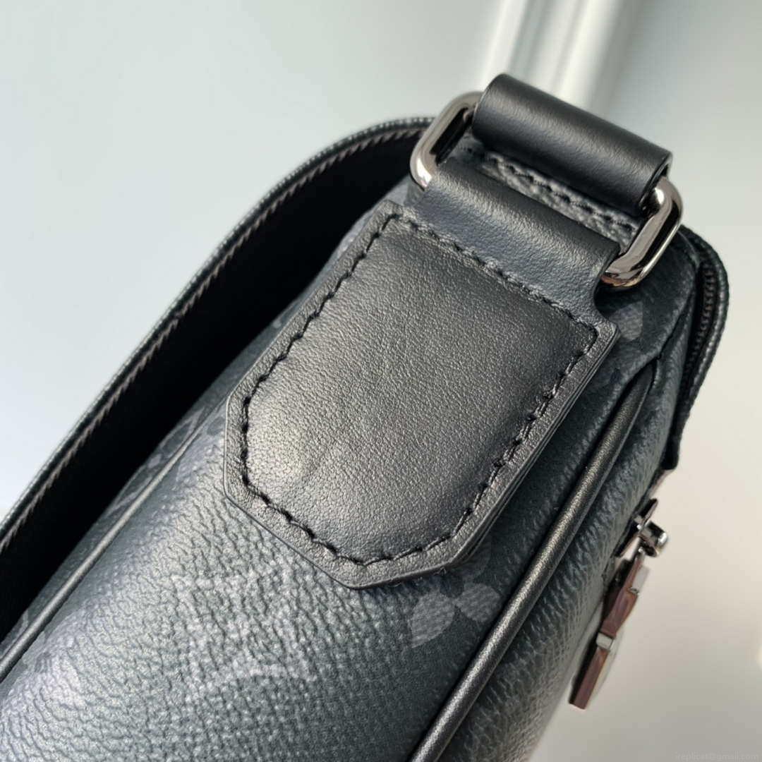 Louis Vuitton M46255 District PM Monogram Eclipse Bag