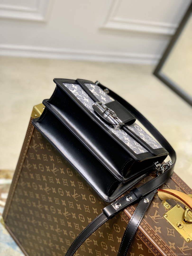 LV M21458 Louis Vuitton Dauphine MM Bag Grey