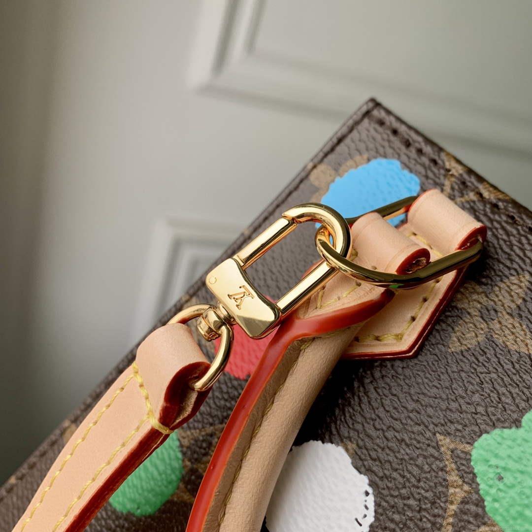 LV M81867 Louis Vuitton LV X YK PETIT Sac Plat Tote Bag