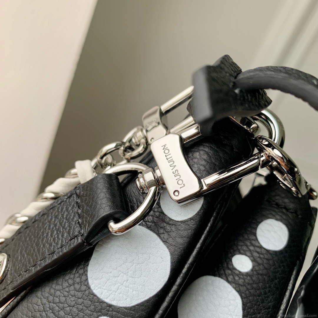 LV M46410 Louis Vuitton LV X YK Multi Pochette Accessoires Bag Monogram