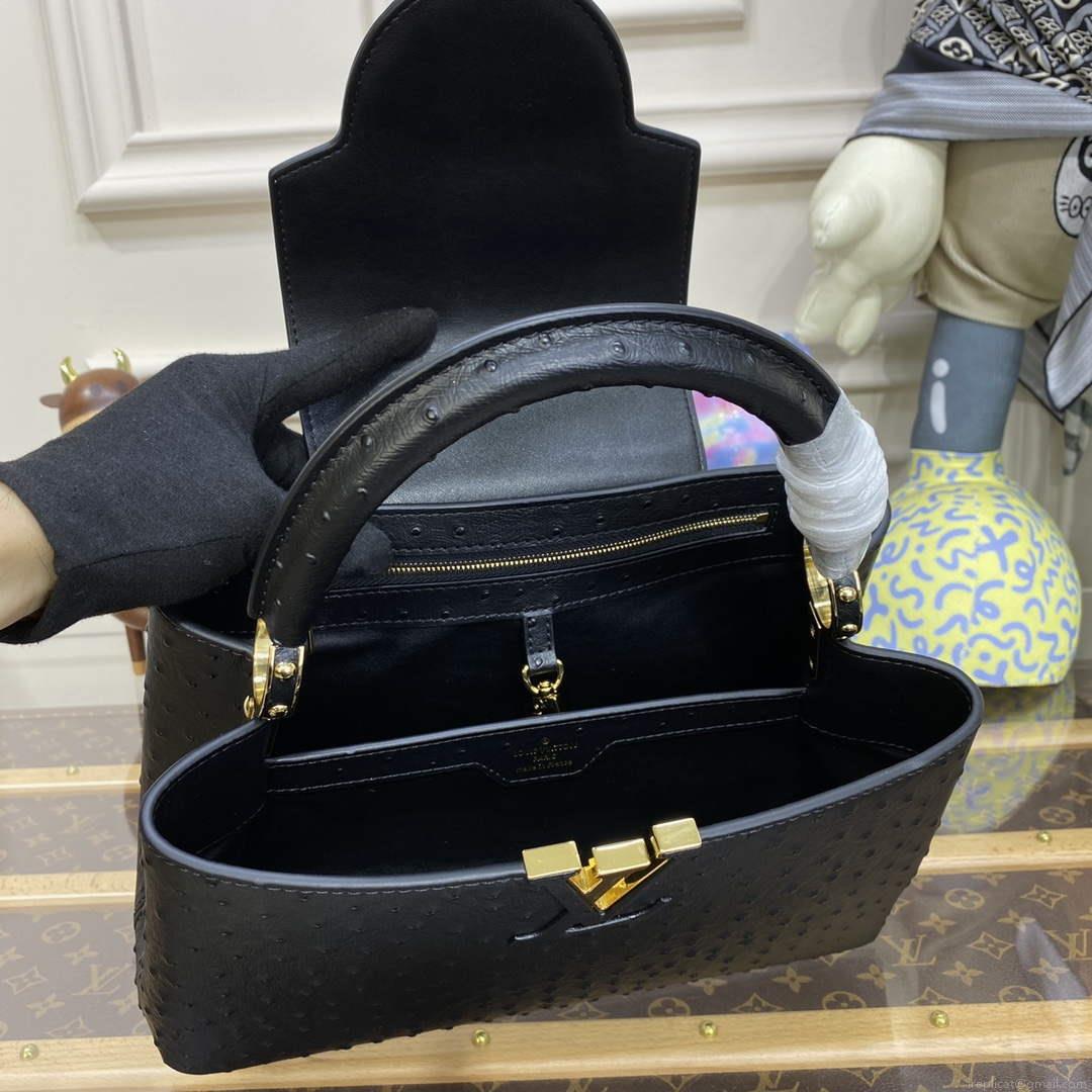 LV N81279 Louis Vuitton Capucines MM Handbag Black