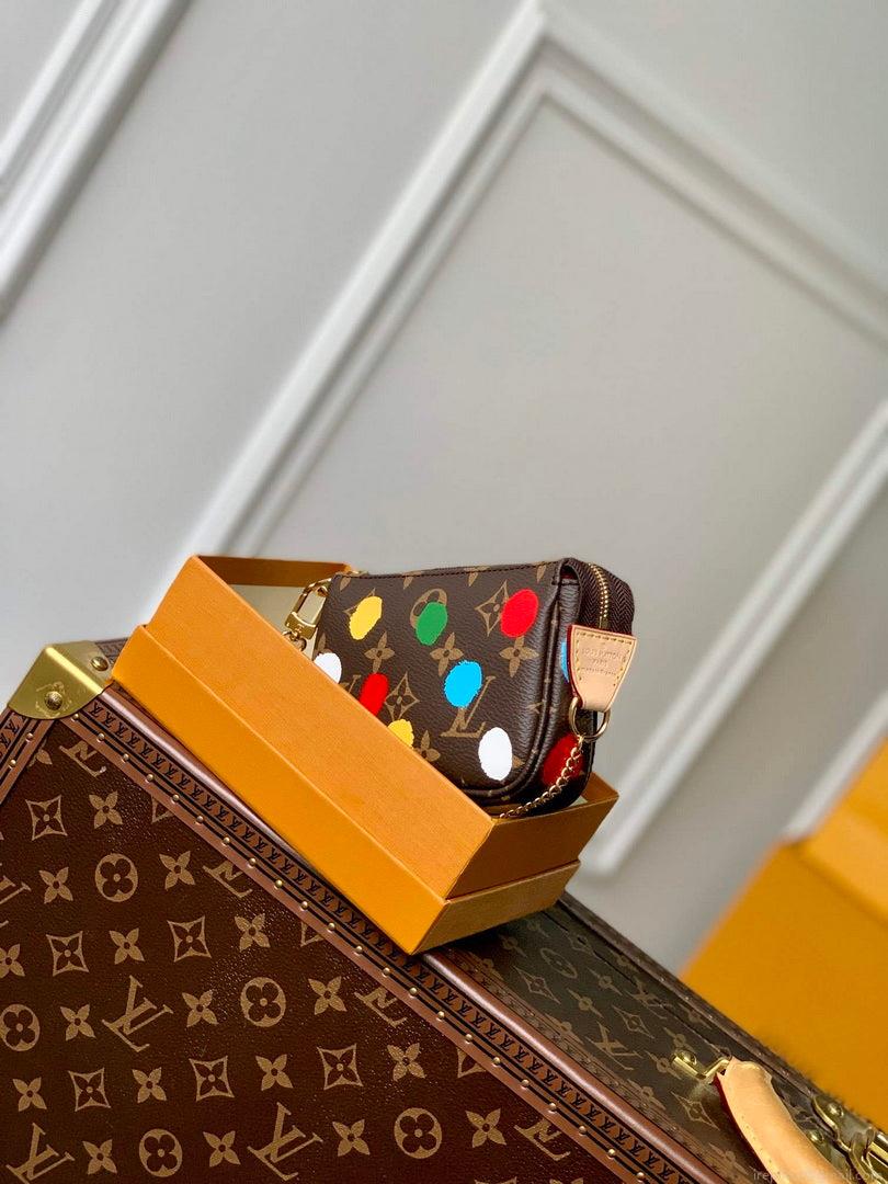 LV M81866 Louis Vuitton LV x YK Mini Pochette Accessoires