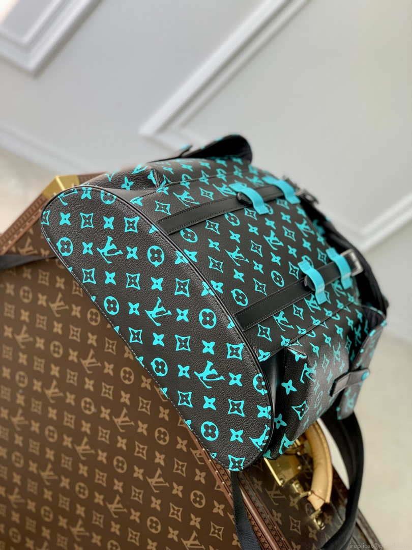 LV M21936 Louis Vuitton LV x YK Christopher MM Backpack Monogram Black and Blue