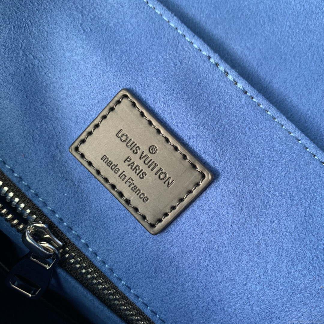 LV M41079 Louis Vuitton Christopher MM Epi Black