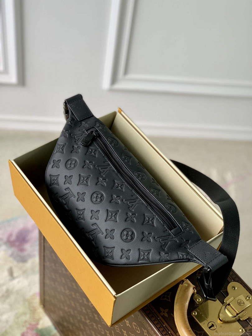 LV M46036 Louis Vuitton Discovery PM Bumbag Black