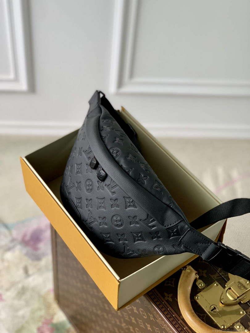 LV M46036 Louis Vuitton Discovery PM Bumbag Black