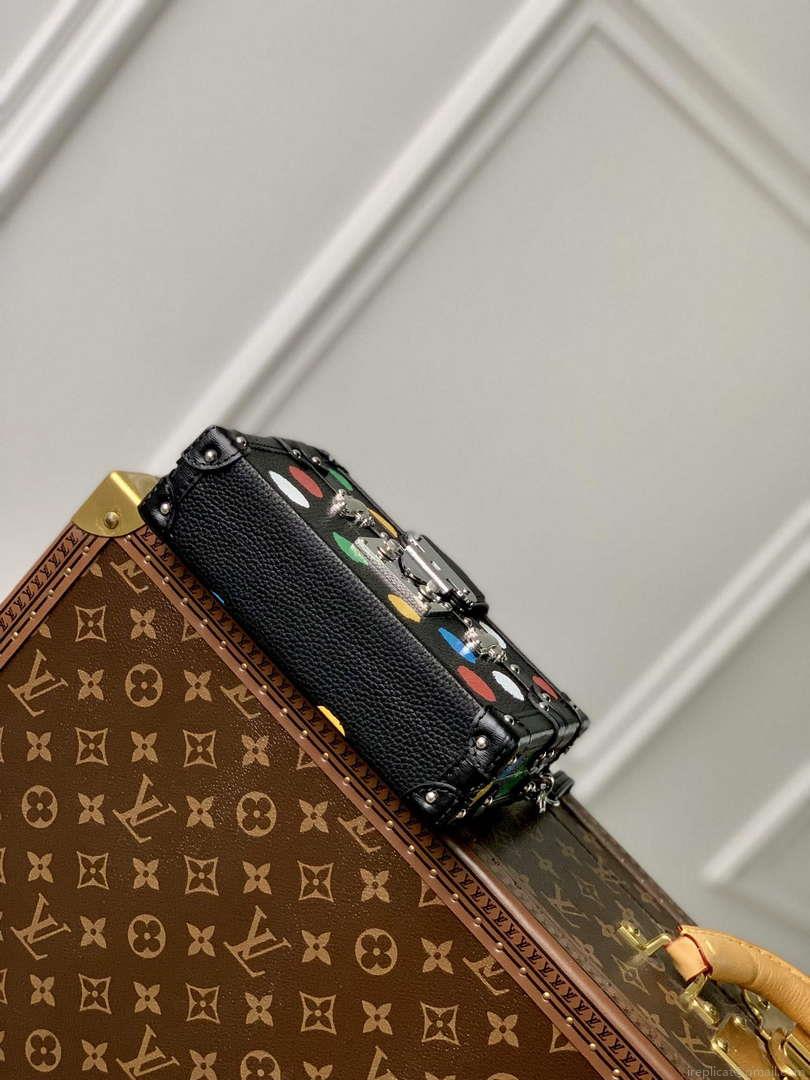 LV M21621 Louis Vuitton LV x YK Petite Malle Bag