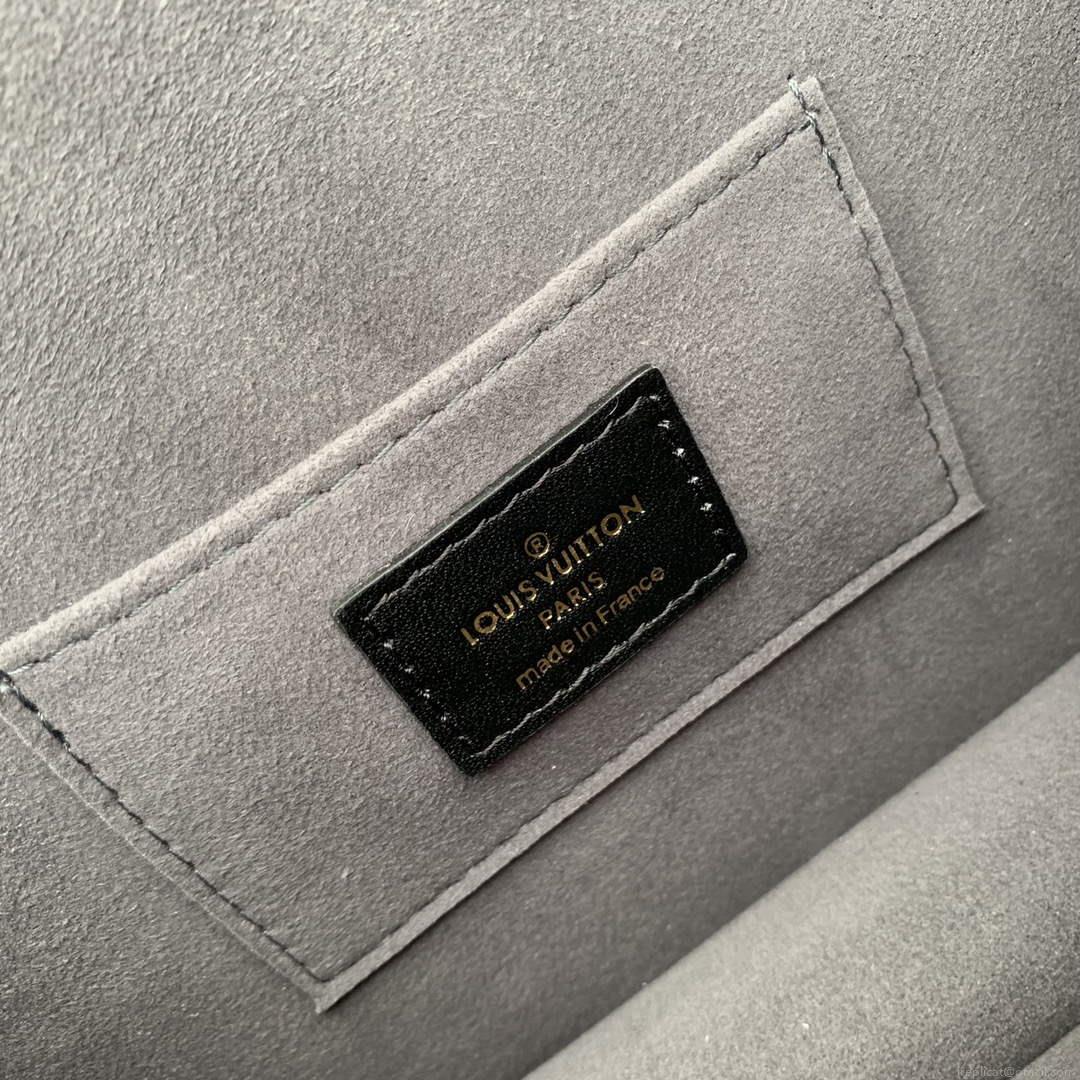 LV M22276 Louis Vuitton Dauphine MM Bag Black