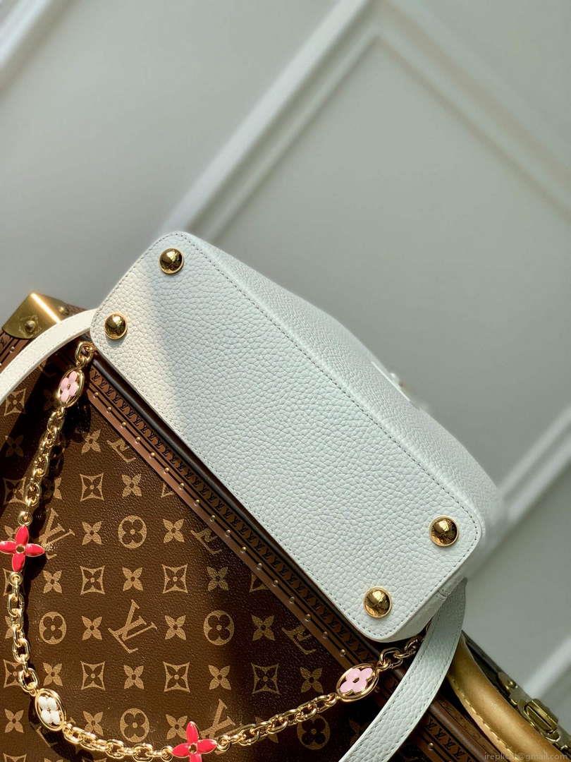 LV M22375 Louis Vuitton Capucines BB Handbag White