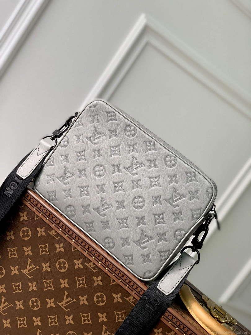 LV M46603 Louis Vuitton Trio Messenger Anthracite Gray