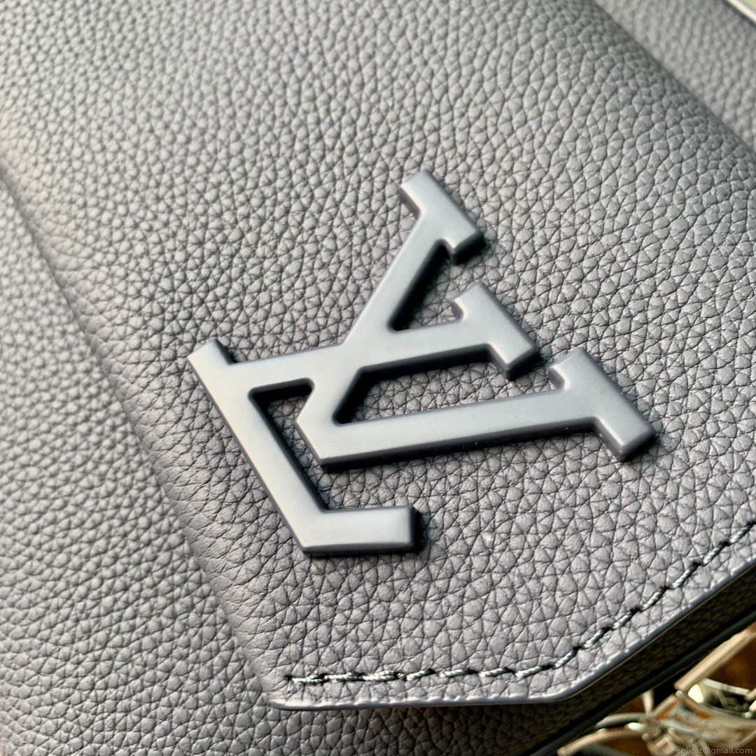 LV M22611 Louis Vuitton Fastline Messenger Navy Blue